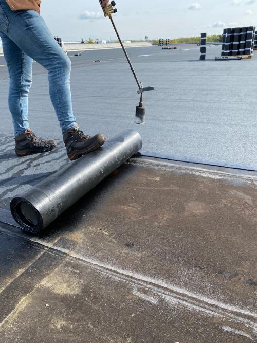 Flachdachreparatur mit Folie